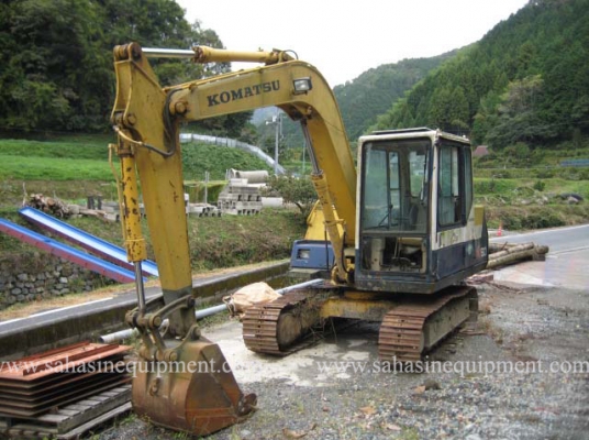 รถขุด PC60-6 บจก.สหสินอีควิปเม้นท์ โทร.081-5851880, 02-5168100-1 www.sahasinequipment.com