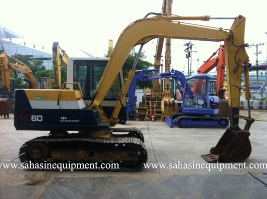 รถขุด PC60-6 บจก.สหสินอีควิปเม้นท์ โทร.081-5851880, 02-5168100-1 www.sahasinequipment.com รถขุด PC60-6 บจก.สหสินอีควิปเม้นท์ โทร.081-5851880, 02-5168100-1 www.sahasinequipment.com