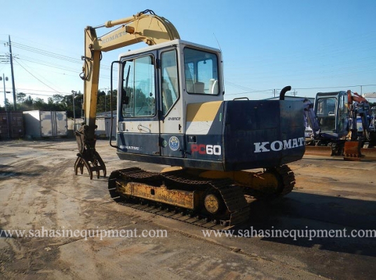 รถขุด PC60-6 บจก.สหสินอีควิปเม้นท์ โทร.081-5851880, 02-5168100-1 www.sahasinequipment.com รถขุด PC60-6 บจก.สหสินอีควิปเม้นท์ โทร.081-5851880, 02-5168100-1 www.sahasinequipment.com