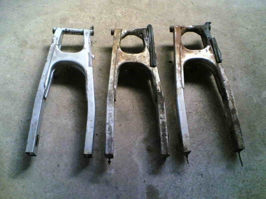 อะไหร่ NSR150 (ตาเหลี่ยมรุ่นแรก) สนใจโทรสอบถามได้ครับ