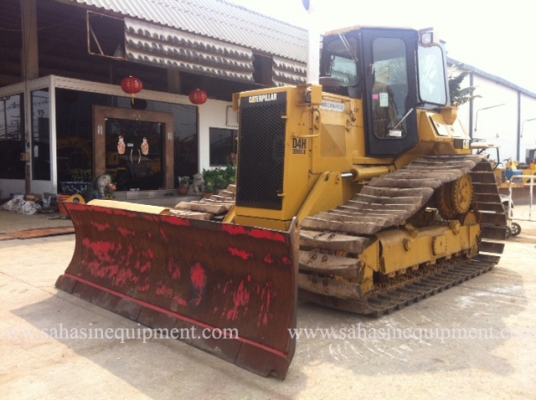 รถแทรคเตอร์ D4H บจก.สหสินอีควิปเม้นท์ โทร.081-5851880, 02-5168100-1 www.sahasinequipment.com