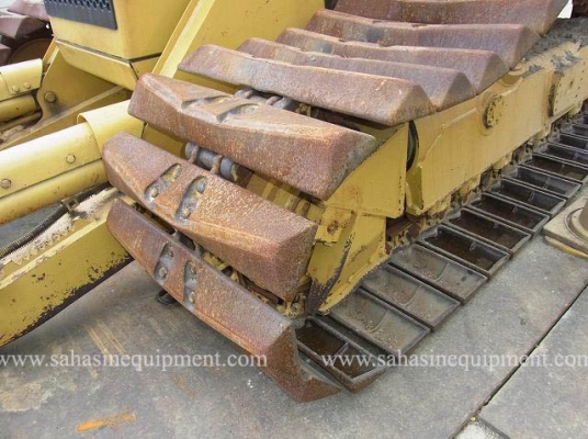 รถแทรคเตอร์ D4H บจก.สหสินอีควิปเม้นท์ โทร.081-5851880, 02-5168100-1 www.sahasinequipment.com