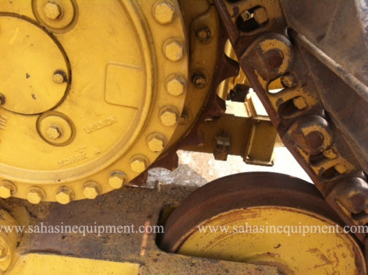 รถแทรคเตอร์ D4H บจก.สหสินอีควิปเม้นท์ โทร.081-5851880, 02-5168100-1 www.sahasinequipment.com