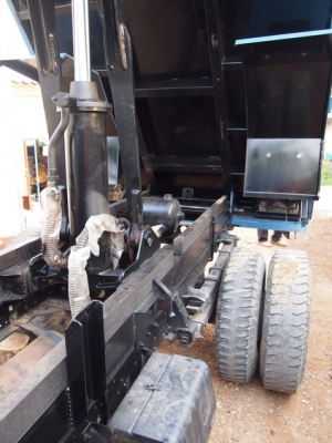 ขาย รถบรรทุก 6 ล้อ ดั้มพ์ ISUZU NPR 115 แรง รถห้างแท้ คัซซีสวย สภาพเดิมๆ พร้อมใช้งาน