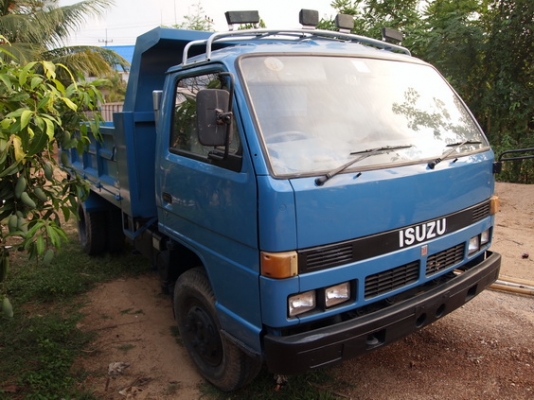 ขาย รถบรรทุก 6 ล้อ ดั้มพ์ ISUZU NPR 115 แรง รถห้างแท้ คัซซีสวย สภาพเดิมๆ พร้อมใช้งาน
