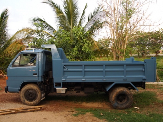ขาย รถบรรทุก 6 ล้อ ดั้มพ์ ISUZU NPR 115 แรง รถห้างแท้ คัซซีสวย สภาพเดิมๆ พร้อมใช้งาน
