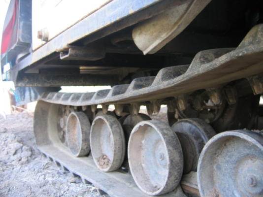 รถเกี่ยวข้าว ISEKI