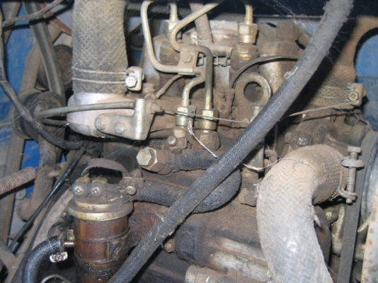 รถเกี่ยวข้าว ISEKI