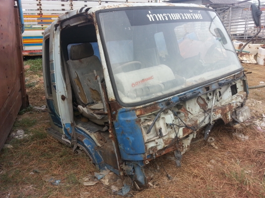 ขายโครงหัวสิงห์ไฮเทค(เฉพาะโครง ประตูขวาไม่มี)