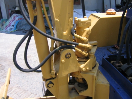 แบคโฮ KOMATSU