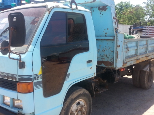 ขายรถดั้มพ์NPRสภาพพร้อมใช้ ขายรถดั้มพ์NPRสภาพพร้อมใช้