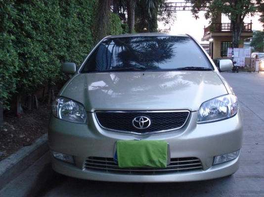 ขาย 2004 Vios ตัวท๊อปสีทองสวยมากรถออกมือเดียวใช้น้อยเอกสารครบๆ