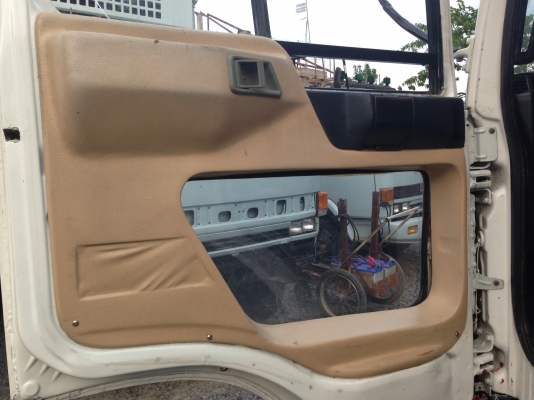 ขาย6ล้อFF3H 195แรงพื้นเรียบ หัวสิงห์ รถห้างแท้