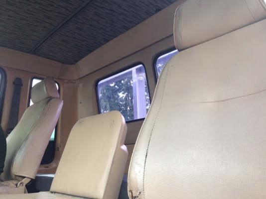 ขาย6ล้อFF3H 195แรงพื้นเรียบ หัวสิงห์ รถห้างแท้