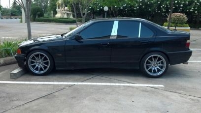 BMW Series3.18 i เครื่องเดิม หลังคาซันลูฟ!! BMW Series3.18 i เครื่องเดิม หลังคาซันลูฟ!!