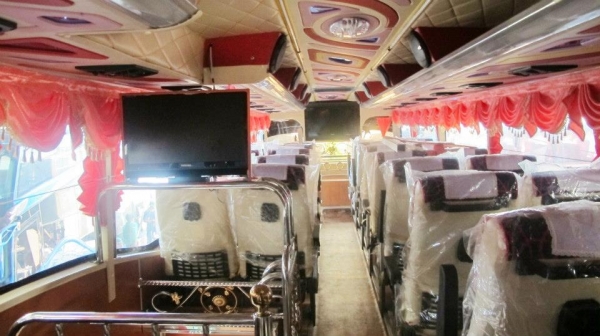 ขายดาวน์รถ8ล้อ(รถใหม่เพิ่งออกได้2เดือน)