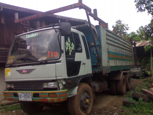 ขาย HINO FM176LD 2เพลาดั๊มเครื่องEH700 มีสโลว์กะบะปิเนียมสภาพสวยๆคับ