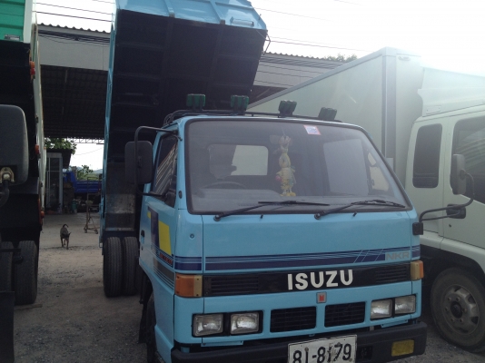 ขาย ISUZU NKR 110 ดั้ม รถห้างแท้ เกียร์สั้น