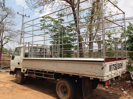 ***ขายแล้วครับขอบคุณ Truck2hand ขาย 6ล้อ MITSU CANTER 110 เครื่อง4D32 110 แรง เครื่องดี แรงดี ช่วงล่างแน่น คัสซีสวย เดิมๆ ยาง7.5 กระบะยาว4.30คอกเหล็กพื้นไม้สภาพสวย หัวบางดี ภายในสวย คอนโซลครบ พร้อมใช้งาน ราคาต่อรองได้ครับ