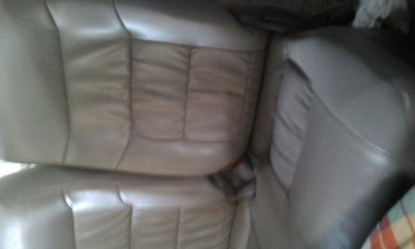 ขายเบาะหนังรถตู้ หัวสูง 14ที่นั่งi