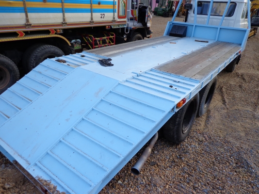 ขายรถสิบล้อ HINO KT925 เครื่อง EH 700 ติดต่อคุณยุทธิ์ โทร. 081-9870866 คุณจิ๊ด โทร. 089-7949488