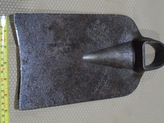 จอบ ตราจรเข้3ดาว 3LBS