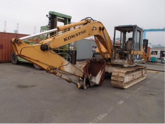 ขายรถเก่านอก ยังไม่ได้ใช้งาน komatsu PC120-3 รถใช้งานน้อย เครื่อง ปั๊ม สวย  ชั่วโมงน้อย 1,257 ช.ม. เอวแน่น คอนโทรนยาว