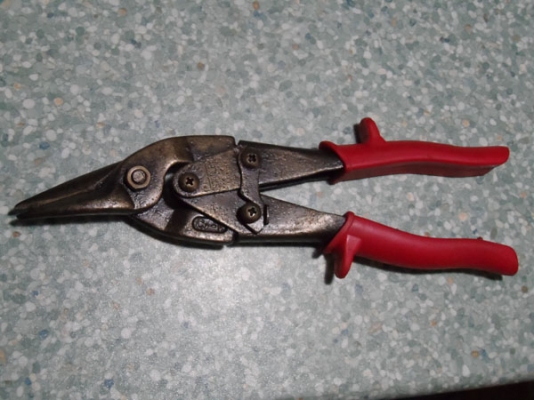 กรรไกรตัดโลหะ STANLEY