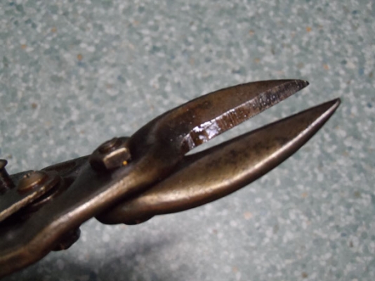 กรรไกรตัดโลหะ STANLEY