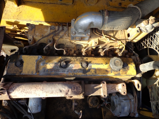 ขายรถแมคโคร KOMATSU PC 100-3 ติดต่อคุณยุทธิ์ โทร. 081-9870866 คณจิ๊ด โทร. 089-7949488