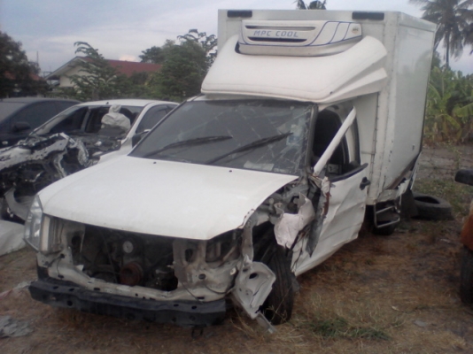 ขายด่วนๆ D-MAX ปี2007 สีขาวตอนเดียว มีตู้บรรทุก พร้อมเล่มทะเบียน ขายด่วนๆ D-MAX ปี2007 สีขาวตอนเดียว มีตู้บรรทุก พร้อมเล่มทะเบียน