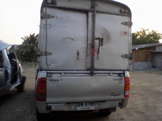 ขายกันด่วนๆ VIGO ปี 2005 สีน้ำตาล มีหลังคาบรรทุก รถอุบัติเหตุ ขายกันด่วนๆ VIGO ปี 2005 สีน้ำตาล มีหลังคาบรรทุก รถอุบัติเหตุ