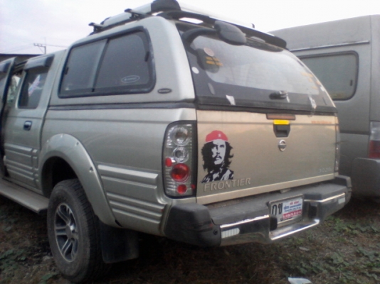 ขายด่วน FRONTIER สีน้ำตาล สี่ประตู ปี 2004 รถอุบัติเหตุ