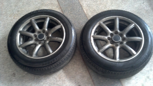 แม็กกล้วยขอบ 15 พร้อมยาง 4 รู 100กับ114