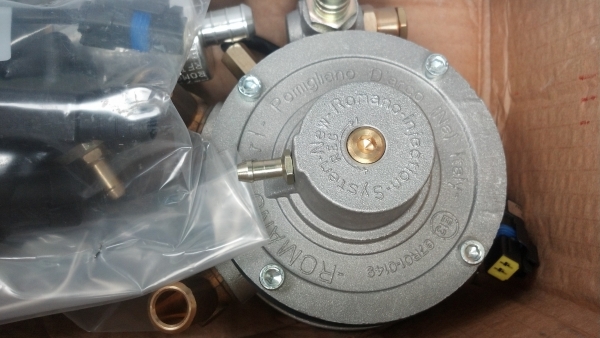 ด่วน ชุดแก๊สหัวฉีดอิตาลี สินค้าใหม่ขายราคาตัด เหลือ 2 ชุด ด่วน ชุดแก๊สหัวฉีดอิตาลี สินค้าใหม่ขายราคาตัด เหลือ 2 ชุด