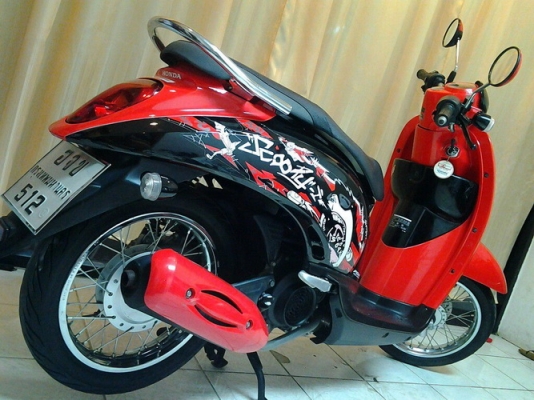 ขาย Scoopy-i ลายแอคทีฟบอย ดำแดง วิ่งน้อย ปี55(2012) ราคาเร้าๆเลยครับ