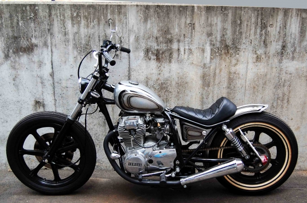 > > > > > > . . . . ขาย XS400 ทะเบียน ~ (ต้องตาม) > > > > > > . . . . ขาย XS400 ทะเบียน ~ (ต้องตาม)
