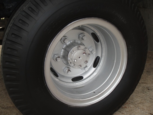 รับมัดจำแล้วครับ ขาย ISUZU NPR 115 แรง ยาว 5 เมตร  ห้างแท้ เกียร์สั้น