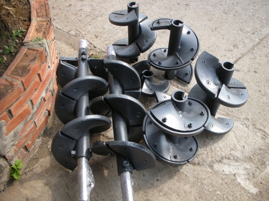 ใบสกรูรถปูยาง