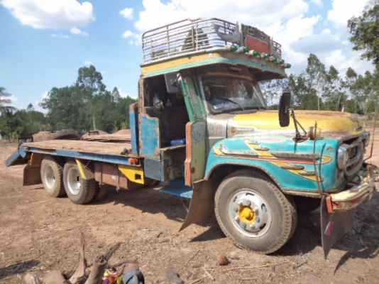 ขายรถ10ล้อเทเลอร์หัวยาว เครื่อง165แรงม้า สภาพสวยพร้อมใช้