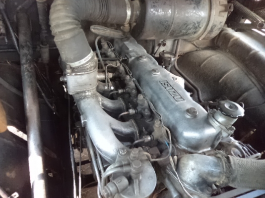 ขายรถ10ล้อเทเลอร์หัวยาว เครื่อง165แรงม้า สภาพสวยพร้อมใช้