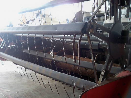 ขายรถเกี่ยวข้าว DC-95GM