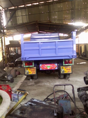 ขายรถหกล้อดั้มพ์ NPR 120 หน้าการ์ตูน เครื่องฝาดำ