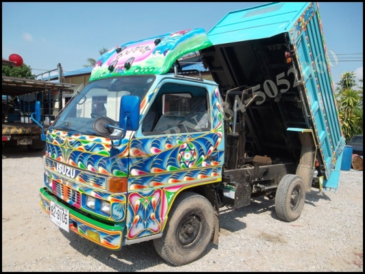 ขายด่วน รถบรรทุก 4 ล้อดั้ม ISUZU NKR 85 แรง กระบะดั้ม รถสภาพสวยพร้อมใช้งาน ราคาสุดคุ้ม