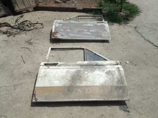 JOECLASSIC..กำลังชำแหละดัสสัน 521 เอาอะไหล่ชิ้นไหนโทรสั่งได้เลยพร้อมตัดด่วนๆๆ JOECLASSIC..กำลังชำแหละดัสสัน 521 เอาอะไหล่ชิ้นไหนโทรสั่งได้เลยพร้อมตัดด่วนๆๆ