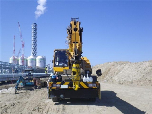 ขายรถเครนเก่านอกญี่ปุ่นจริงๆ ยังไม่ถึงไทย สำหรับTADANO  TR200M-4 ราคาถูกมาก  ท่านใดสนใจโทรเลยค่ะ 087-3310254 เจี๊ยบค่ะ