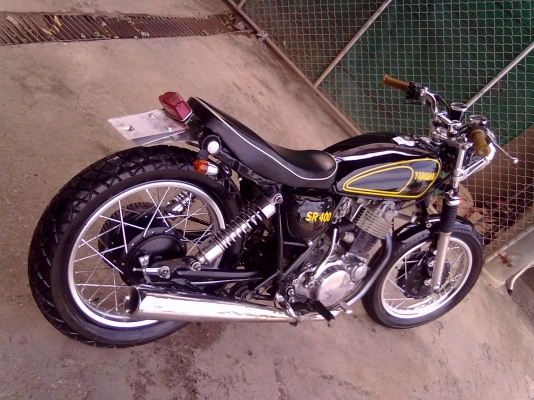 sr400 ของแต่งเยอะ iv. ไฟติดทุกดวง ต่อรองได้ครับ แห้งๆครับ0821872521
