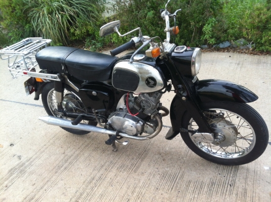 ขาย c92 โครง benly สวยๆเดิมๆ แห้งๆ มีทะเบียนโอน ภาษีเต็ม เครื่องจบ สีดี ขีไกลๆได้ไม่มีปัญหา 55000 0918759329 0819884773