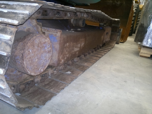 รถขุดเล็ก KOMATSU PC40-7 มีไลน์หัวเจาะ แทร็กเหล็ก สภาพดี ใช้งานได้เลย รถนอกนำเข้าจากญี่ปุ่น ไม่เคยใช้ในไทย ติดต่อ มานะ 085-9049669