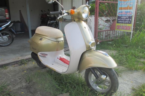 ชาย Giorno 50CC. เครื่องดีสีสวย (จัดส่งทั่วไทย) ชาย Giorno 50CC. เครื่องดีสีสวย (จัดส่งทั่วไทย)
